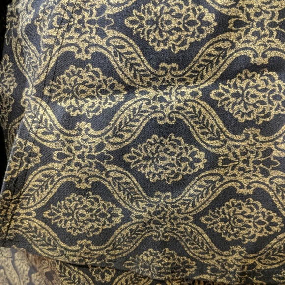 Black and gold strapless peplum dress - Picture 3 of 4